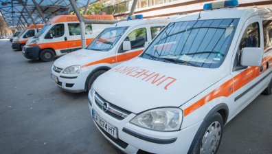 Фалшив сигнал на телефон 112 постави в риск живота на пациент на Спешна помощ