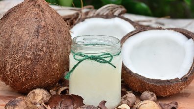 Пилинги с кокосово масло, с които да поглезите кожата си