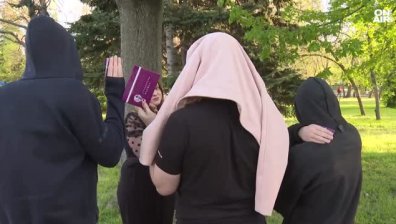 Скандал в СУ: Студенти с твърдения за заплахи и сексуален натиск от преподавател