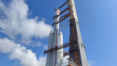 Китай прати в Космоса товарния кораб "Тиенджоу-7"