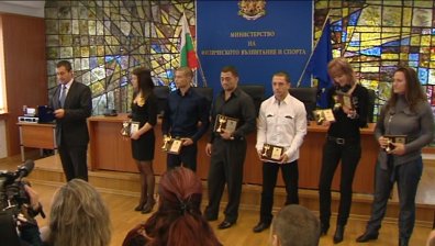 147 хил.лева за медалистите по самбо и кикбокс