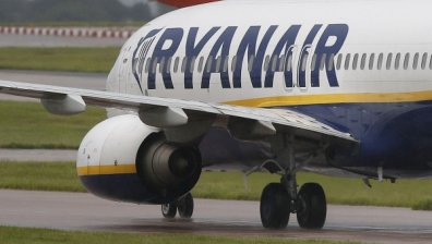 Ryanair въвежда заплащане за онлайн чекиране