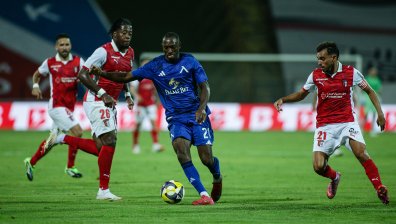 Пълни трибуни, празен джоб: "Левски" глобен с €20 000 след най-посетения мач в кръга