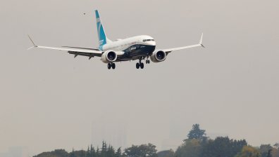 След 2-годишно заземяване: Подновяват полетите с Boeing 737 Max в Европа