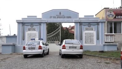 Откраднаха ценни експонати от Музея на бойната слава в Ямбол