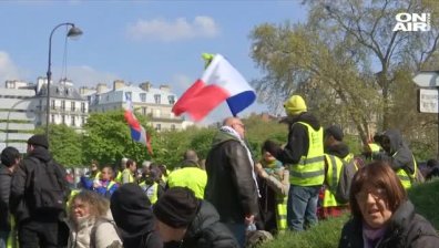 Пореден протест на "жълтите жилетки" в Париж - безредици и сблъсъци