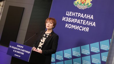 Делото на Ваня Григорова остави ЦИК без флашки за предстоящите избори