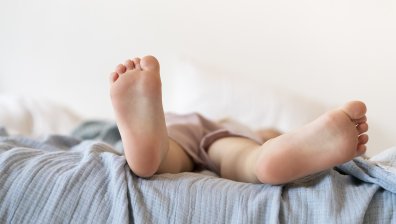 В педиатрична клиника в Гърция са децата на българите, оставилите бебето си на балкон в Солун