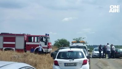 Разследват причините за взрива в склада на Гебрев, районът е отцепен
