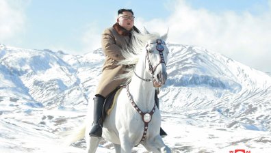 30 закона в КНДР, които ще ви накарат да сте благодарни, че не сте родени там