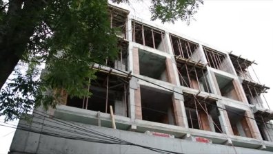 Мъж падна от строеж в Кърджали и загина