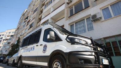 Полицаи изведоха 57-годишния мъж, барикадирал се в дома си в "Овча купел"