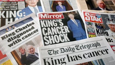 Принц Хари кацна в Лондон - ще има ли "затопляне" в кралското семейство?