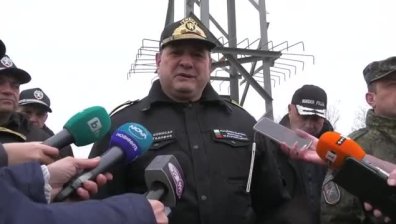Назначават още хора, които да поддържат оградата с Турция