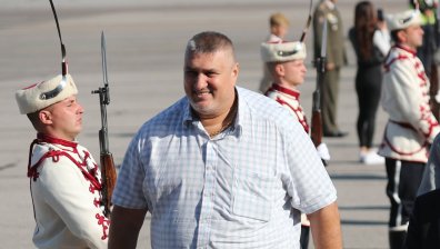 Любо Ганев: Много българи ще се върнат у нас да гледат Евроволей 2026