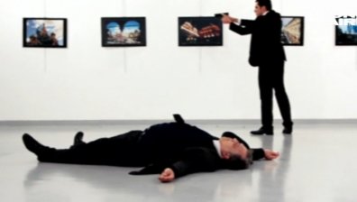 Засилени мерки за сигурност в Анкара след убийството на руския посланик