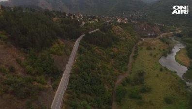 Следователи ще вземат проби от асфалта край Своге за експертизи