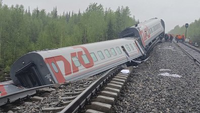 Две жертви и 12 ранени при влаков инцидент в Русия