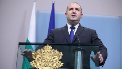 Радев подписа указа за назначаването на Гешев за главен прокурор