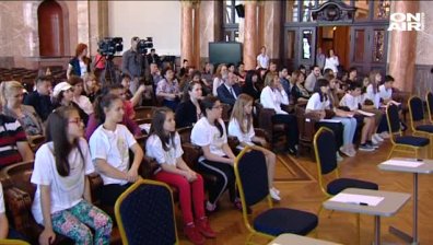 Ученици мериха сили в състезанието "Пазим езика си"