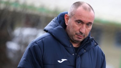 Стоилов: На "Левски" му трябва самочувствие, увереност и агресия