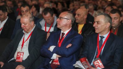 Седем души се оттеглиха от надпреварата за нов председател на БСП