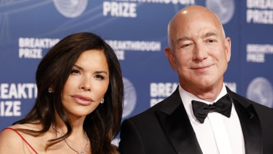 Джеф Безос вдига пищна сватба във Венеция на фона на недоволството на местните