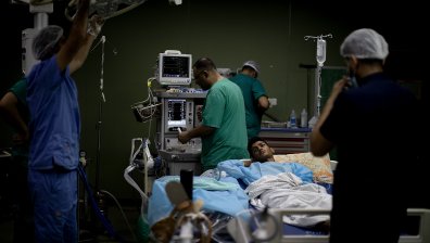 Израел не дава информация за арестувания шеф на болницата в Газа, СЗО с призив