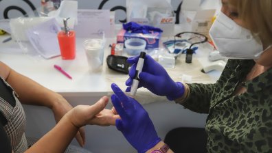 Суперчасовник слага край на ежедневното убождане за кръвна проба на диабетиците