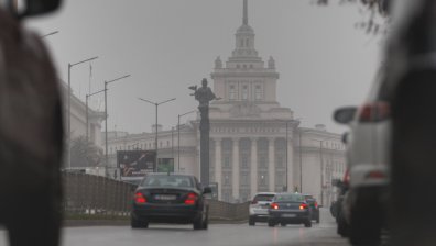 Колко ще ни глобят, ако караме стара кола в центъра на София