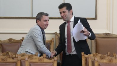 Петков пред швейцарско радио: Надявам се на по-конструктивна работа в коалицията