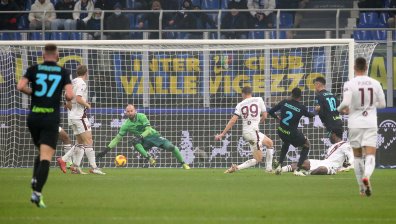 "Интер" надви "Торино" и стана зимен шампион на Италия