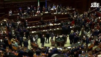 Премиерът на Италия обеща "нова ера на реформи" в страната 