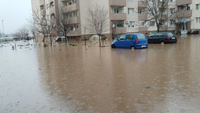 Потопът в Кърджалийско: Домакинства без вода, свлачища и разрушени пътища