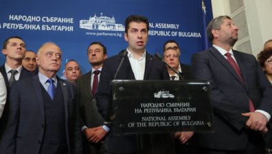 Петков: Може да подадем оставка, няма да допуснем ГЕРБ, ДПС и "Възраждане" да решават
