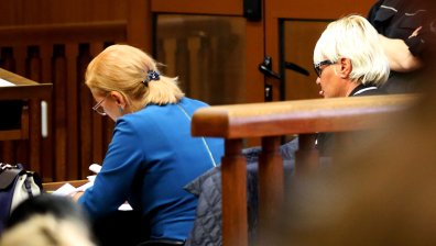 Пускат Маринела Арабаджиева под домашен арест