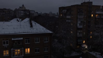 Шест милиона домакинства в Украйна остават без ток