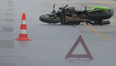 Паднал моторист предизвика верижна катастрофа преди Благоевград