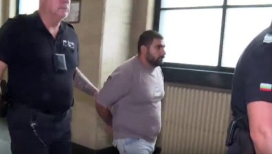 Окончателно: Един от шофьорите от трагедията на "Челопешко шосе" остава в ареста