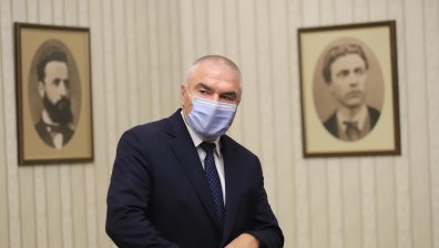 Марешки избухна срещу огромната разлика днес между картела и справедливите цени на горивата