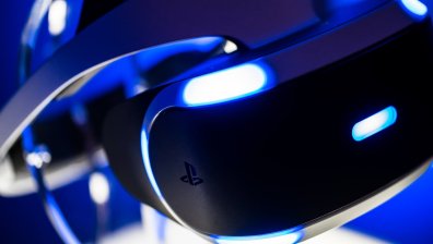 Microsoft пуска очила за виртуална реалност