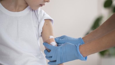 СЗО дарява хиляди ваксини за лечение на рак при децата