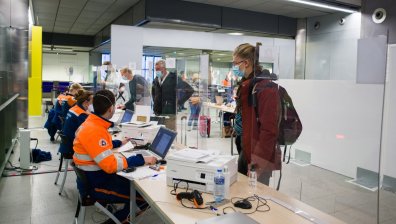 Пада препоръката за задължителни маски при полети в Европа