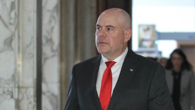 Гешев: Мафията разполага с политически и медийни ресурси, чрез тях определя дневния ред