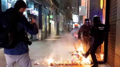 Пореден протест в защита на Пабло Асел в Барселона, десетима са арестувани