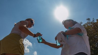 Гореща събота с температури до 39 градуса, НИМХ обяви жълт код