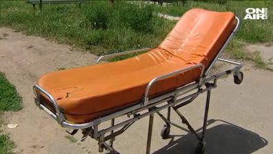 Инцидент в "Младост": Откараха окървавена бездомна жена в болница