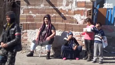 Напрежение сред ромите - събарят незаконни къщи в "Столипиново"