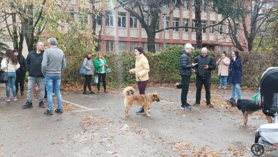 Протест за справедлива присъда за насилника на кучето Мечо пред 6-то районно управление 