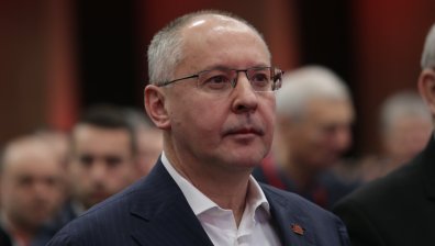 Станишев: 2 г. политиците са безплодни. Няма решения, в които нищо да не загубиш